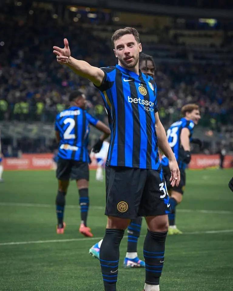 开云平台-卡利亚里遭遇挑战：卡利亚里队主场落败，积分榜位置或受影响的简单介绍