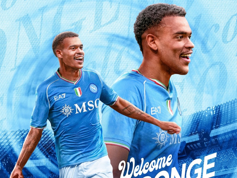 那不勒斯前锋连入四球，助球队赢得大胜