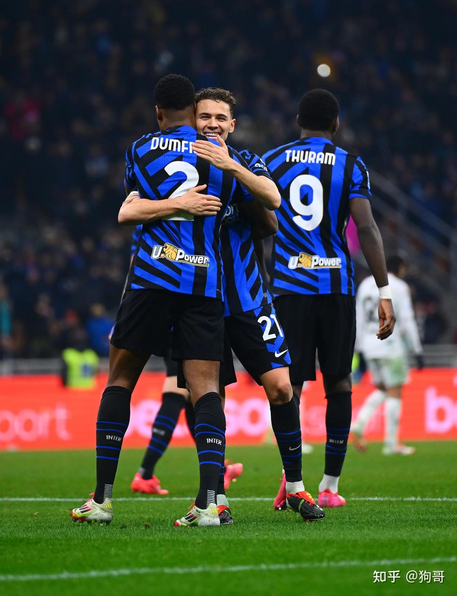 意大利足球比赛中的悬念时刻 意大利足球比赛中的悬念时刻