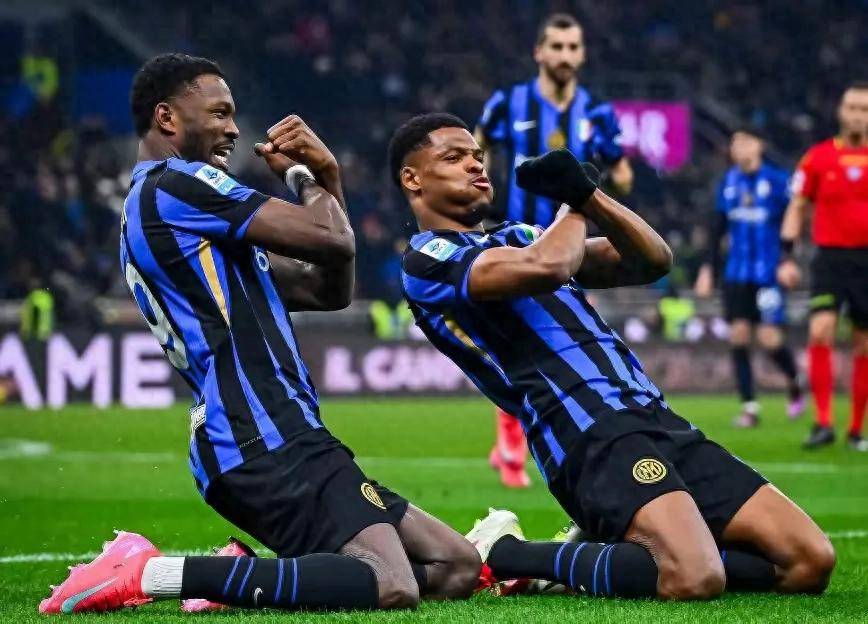 开云体育官网-关于巴萨备战国米，全队备战状态火热的信息