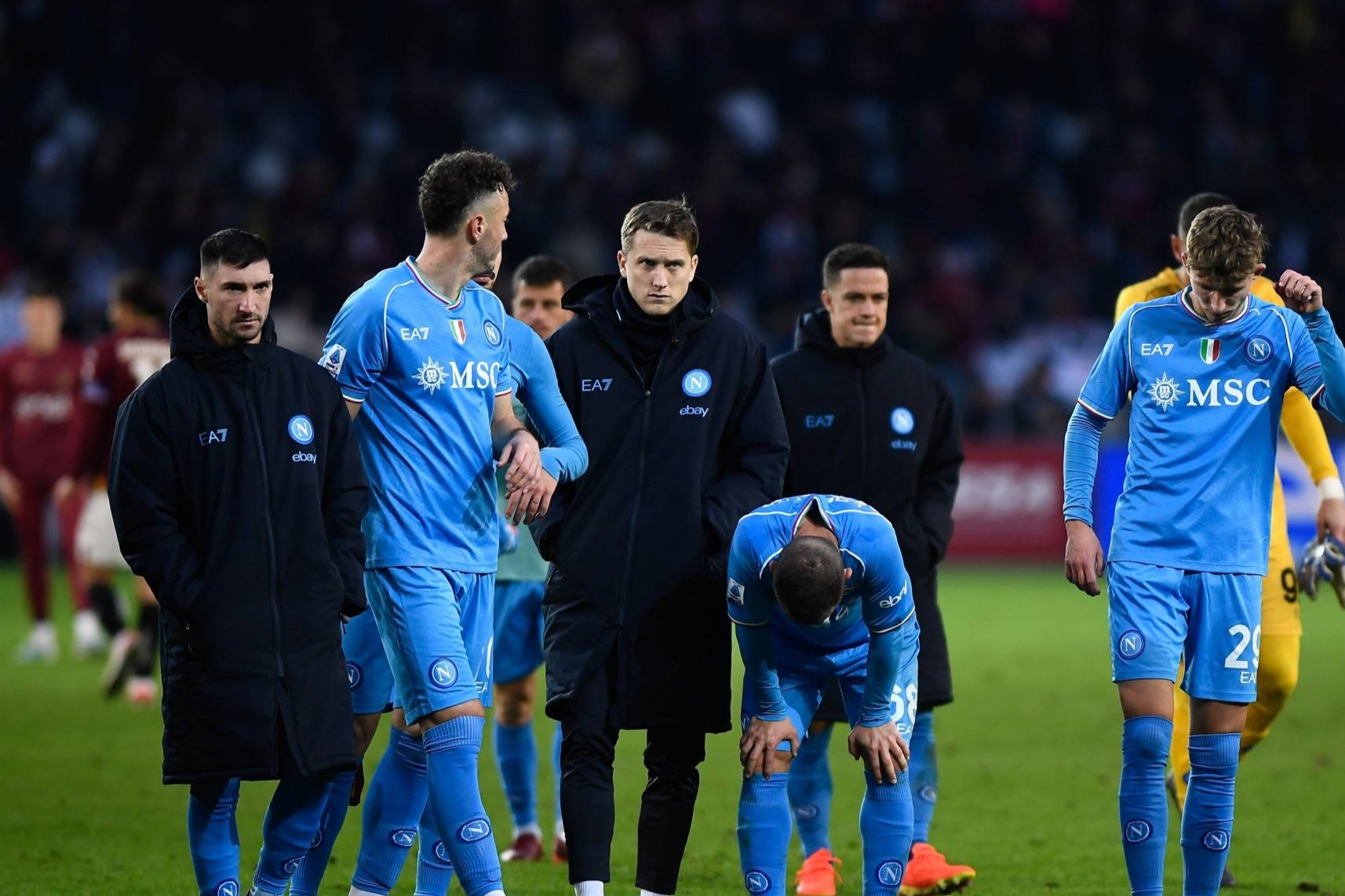 那不勒斯面临人员调整，教练组组队难题的简单介绍