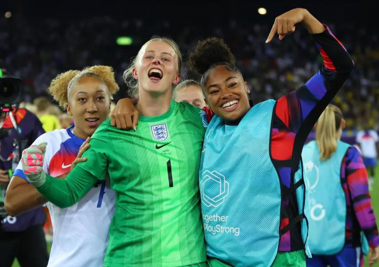 欧洲女足锦标赛中，意大利迎战瑞典