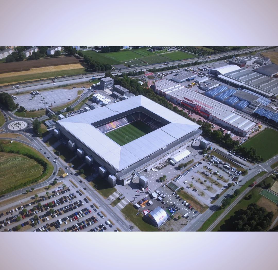 开云体育入口-顶级对抗！壮志凌云的足球竞技场的简单介绍