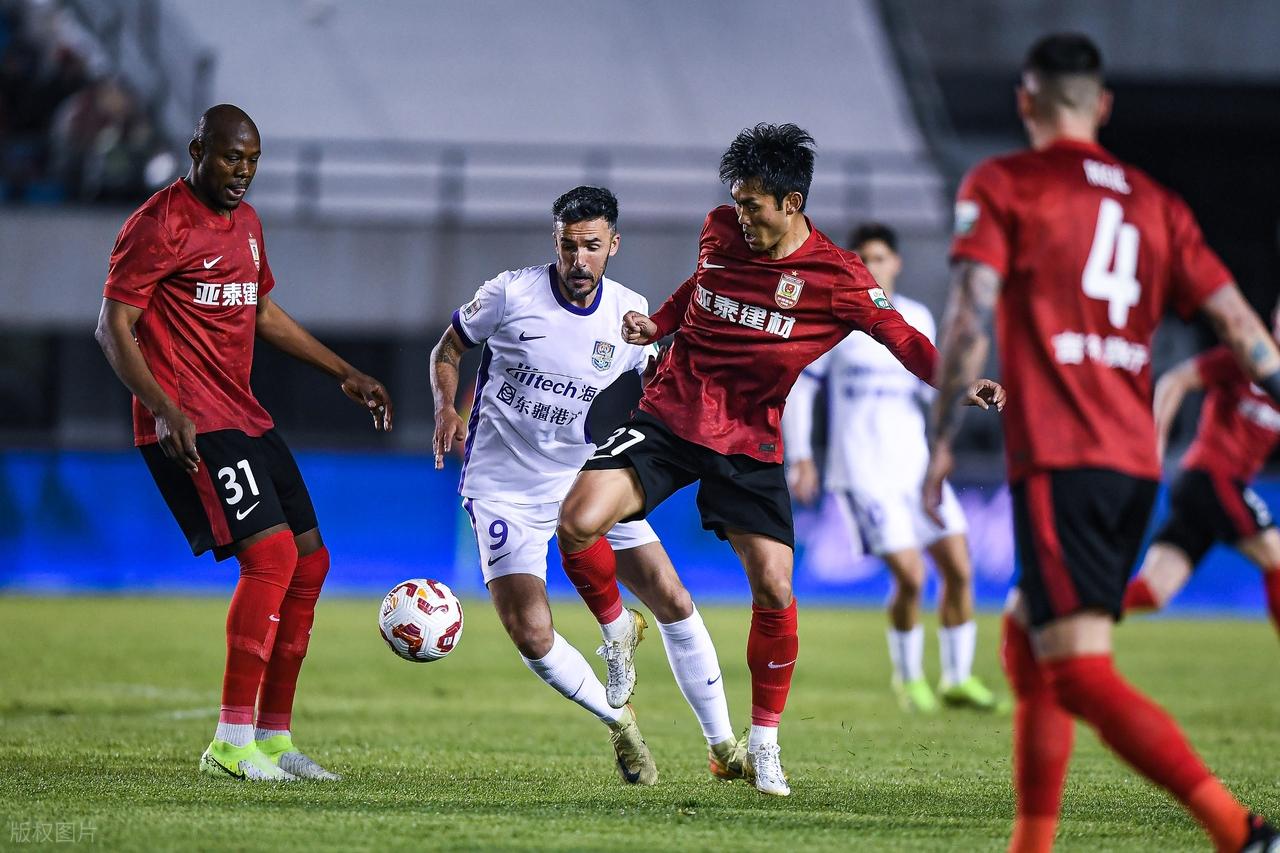 天津泰达客场不敌悉尼联，未能晋级的简单介绍