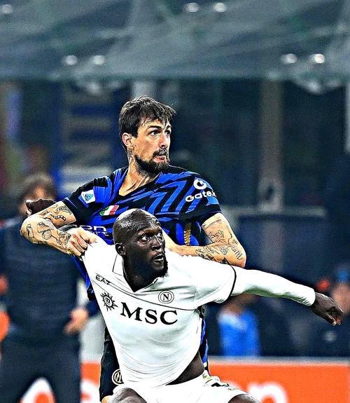 意甲赛场冠军悬念难解 意甲赛场冠军悬念难解