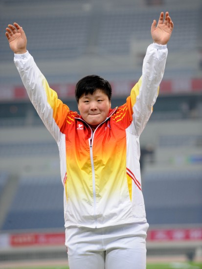 俄罗斯体操选手风采十足,成功登上领奖台 俄罗斯体操选手风采十足,成功登上领奖台