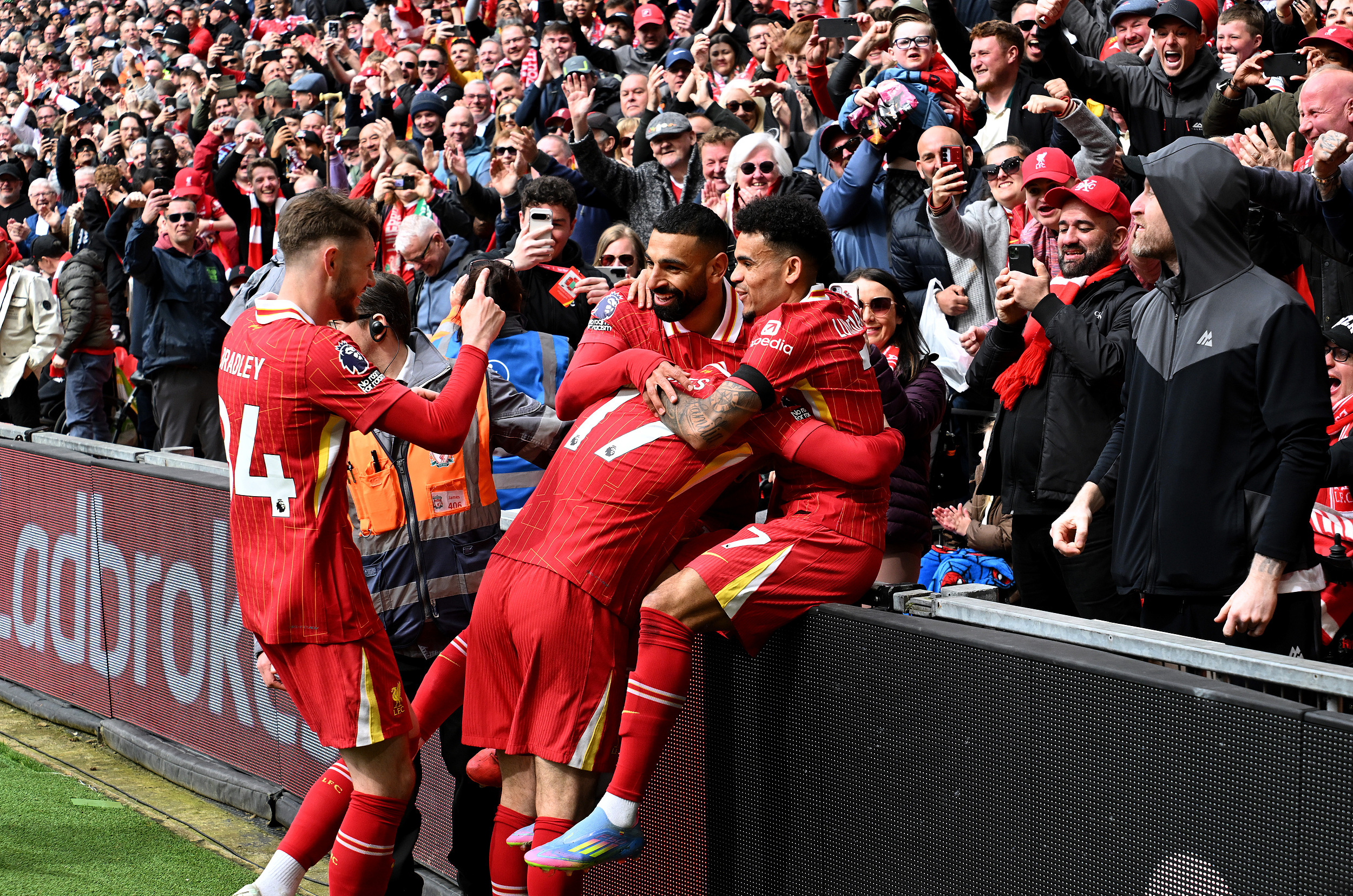 利物浦主场战平阿森纳