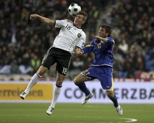 开云官网-瑞士惊险战胜保加利亚，锁定欧洲杯预选赛席位