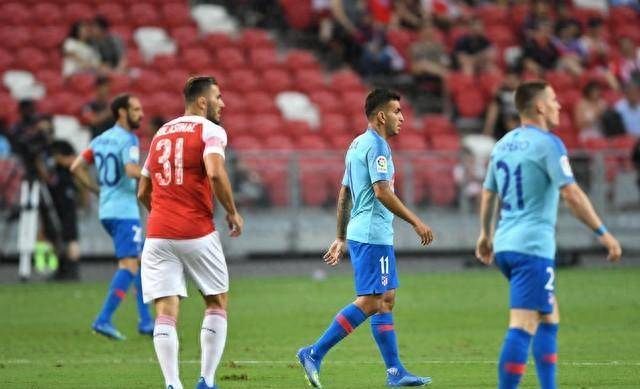 新加坡代表队在亚洲足球比赛中实现突破 新加坡代表队在亚洲足球比赛中实现突破