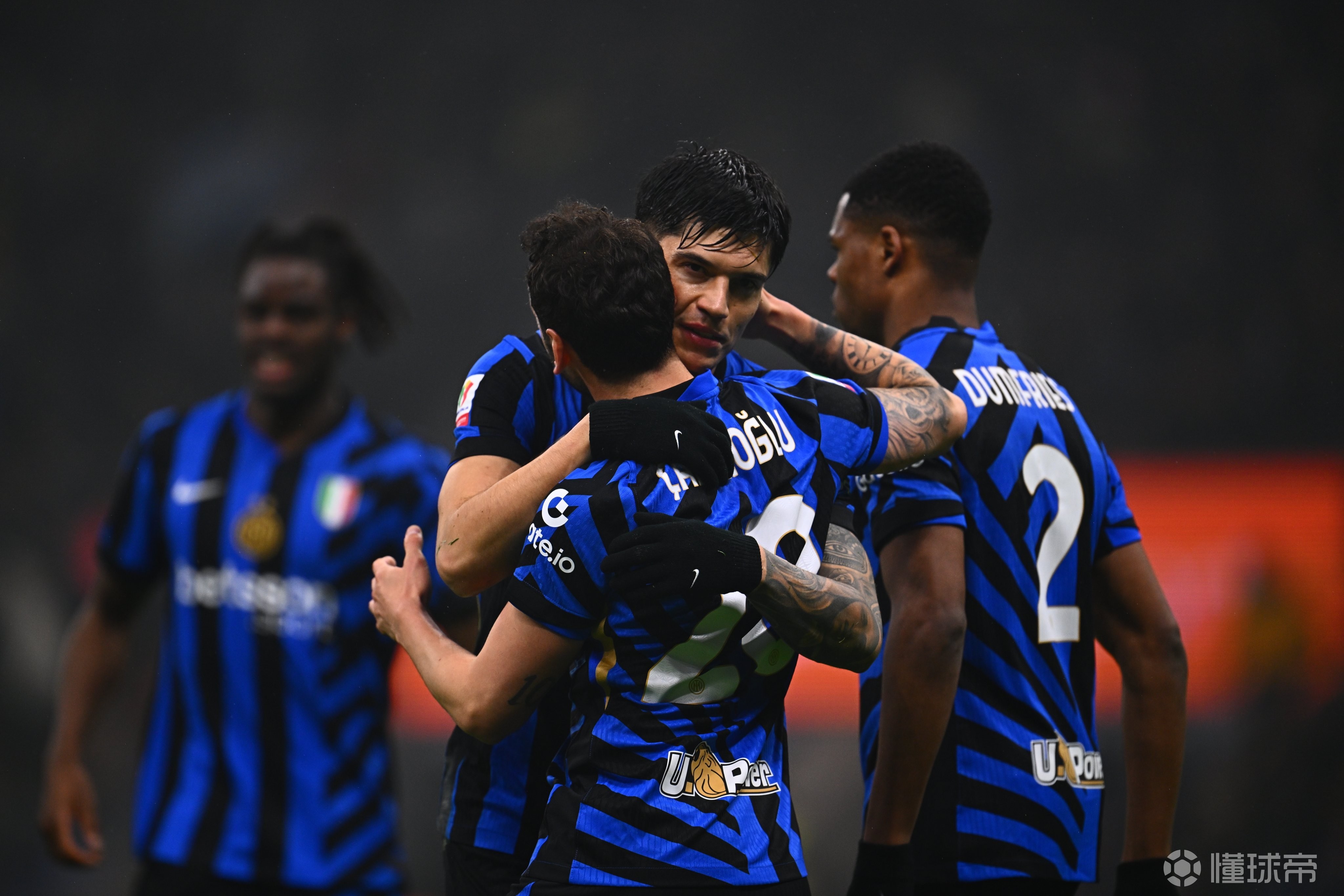 包含雨中比赛,曼城战胜国米的词条 包含雨中比赛,曼城战胜国米的词条