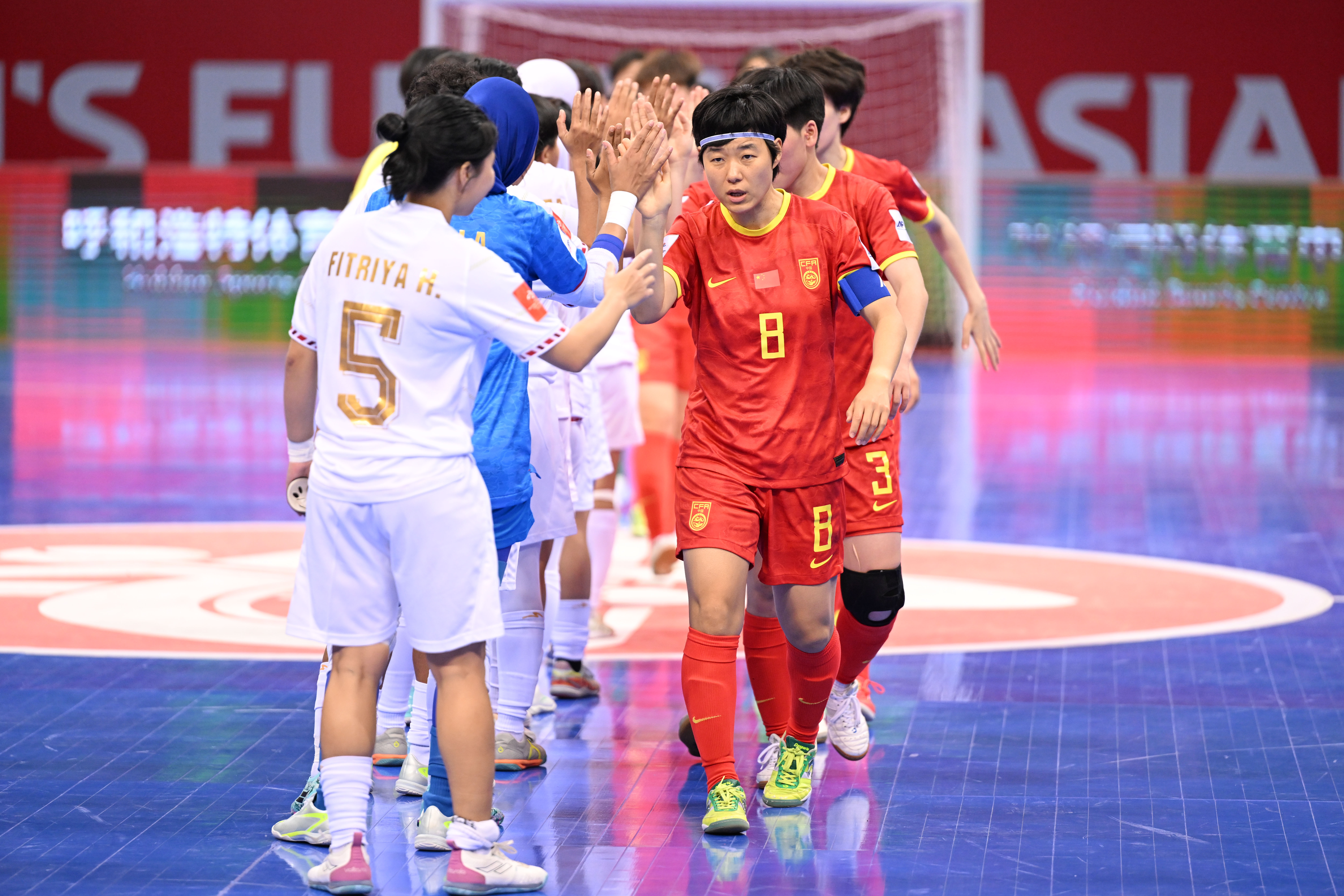 亚洲运动员精彩表现,引发热议 亚洲运动员精彩表现,引发热议