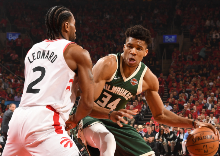 欧洲预选赛半决赛冠军争霸，强者胜出