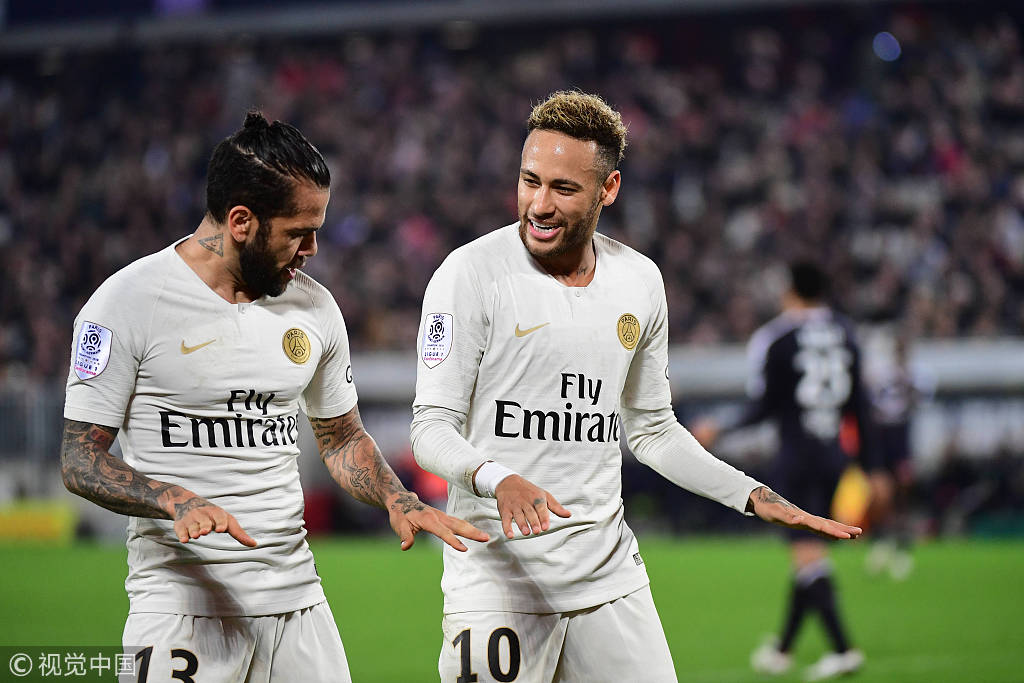 开云平台-波尔多主场不胜，失去连胜之势的简单介绍