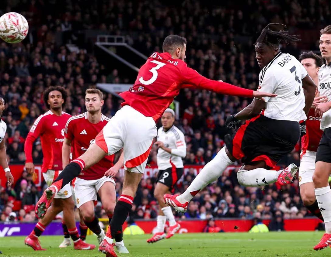 关于曼联失望,欧冠强盼望落空的信息 关于曼联失望,欧冠强盼望落空的信息