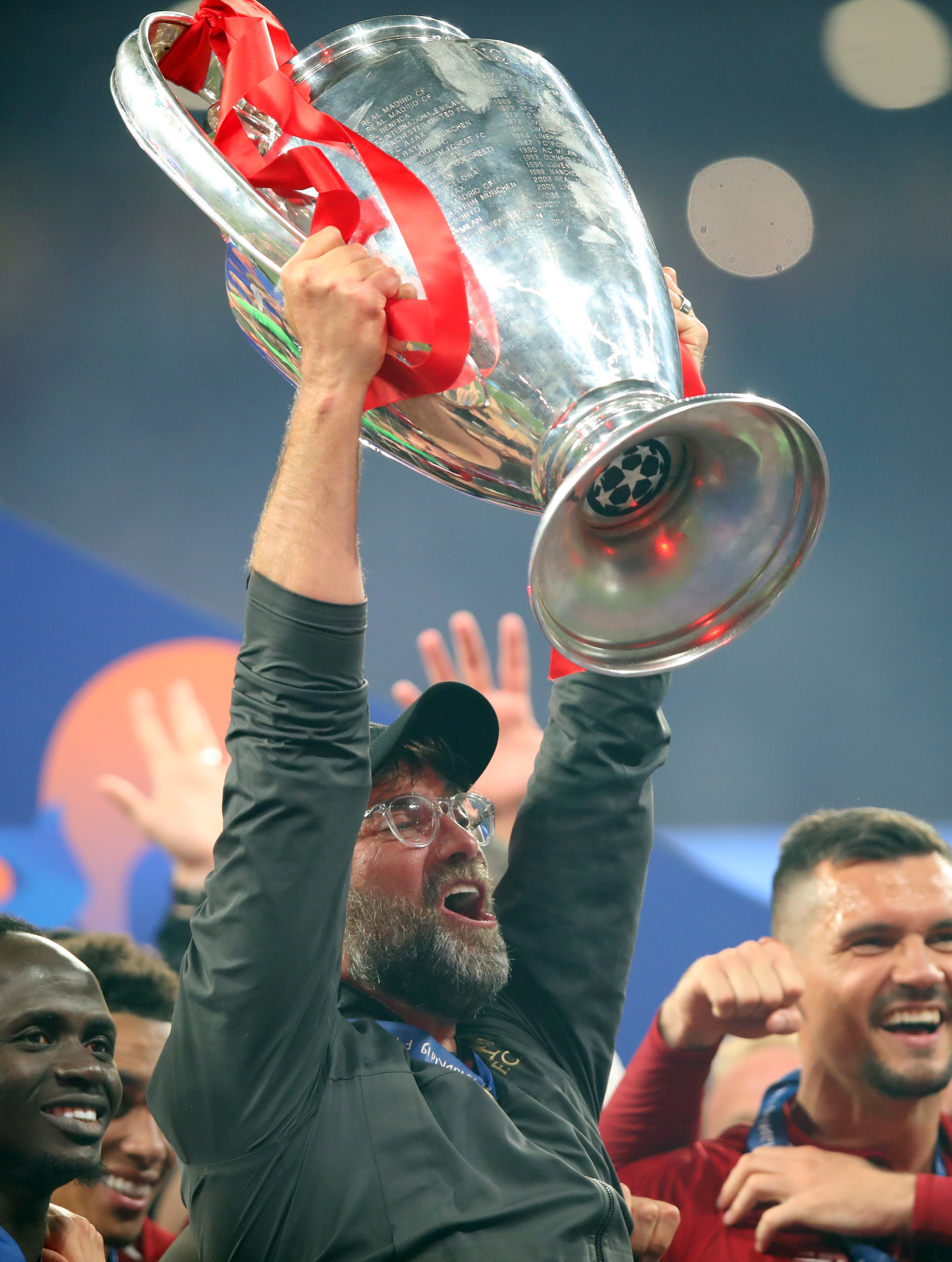 开云体育在线-高尔夫赛事中热刺战胜对手成功夺冠