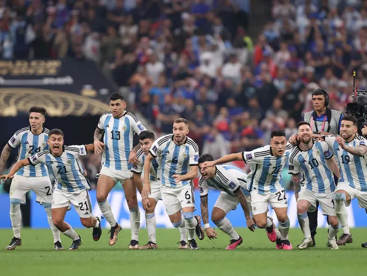 关于面对国家队，国家队上演不可思议一战的信息