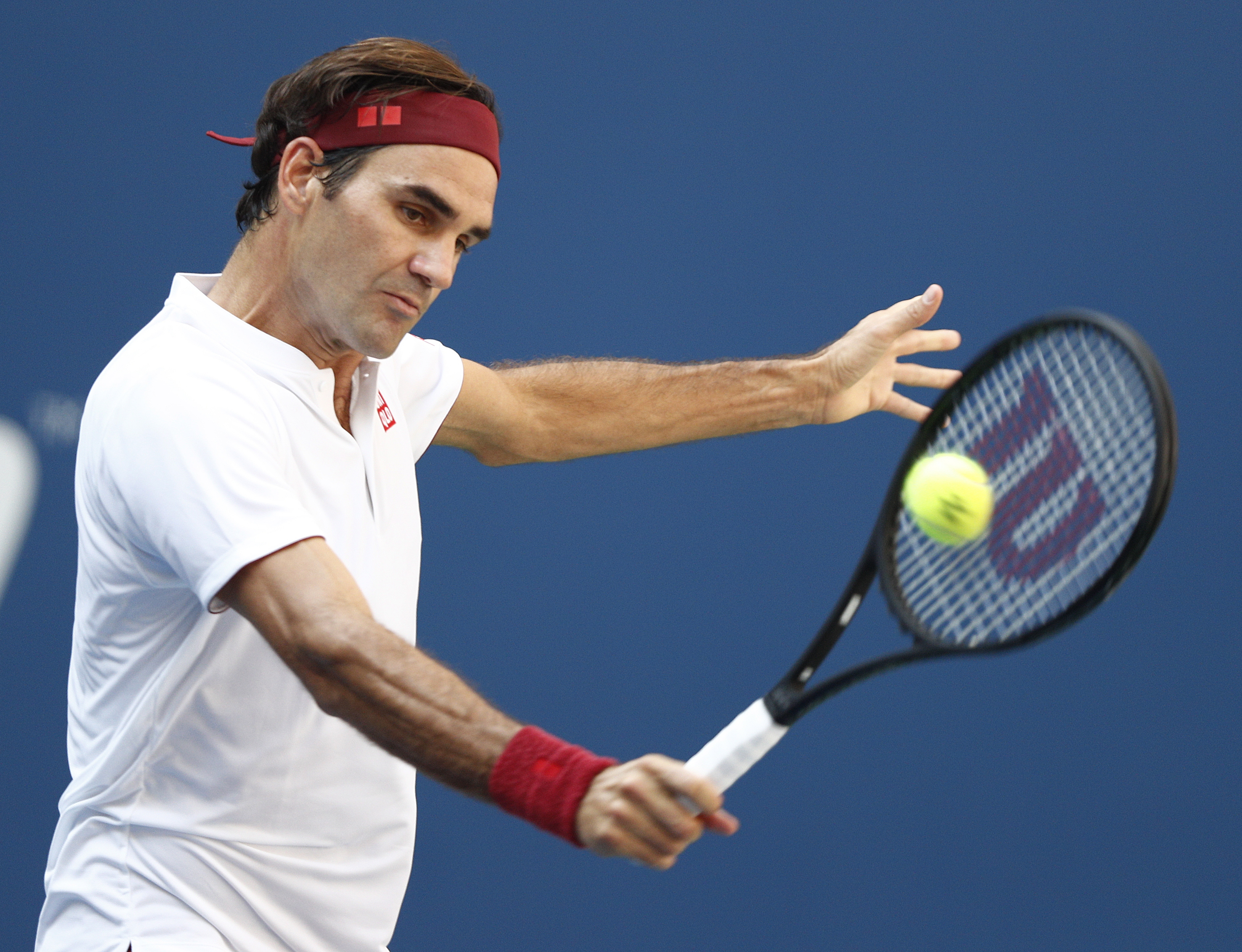 乒乓球明星费德勒将逆转 乒乓球明星费德勒将逆转