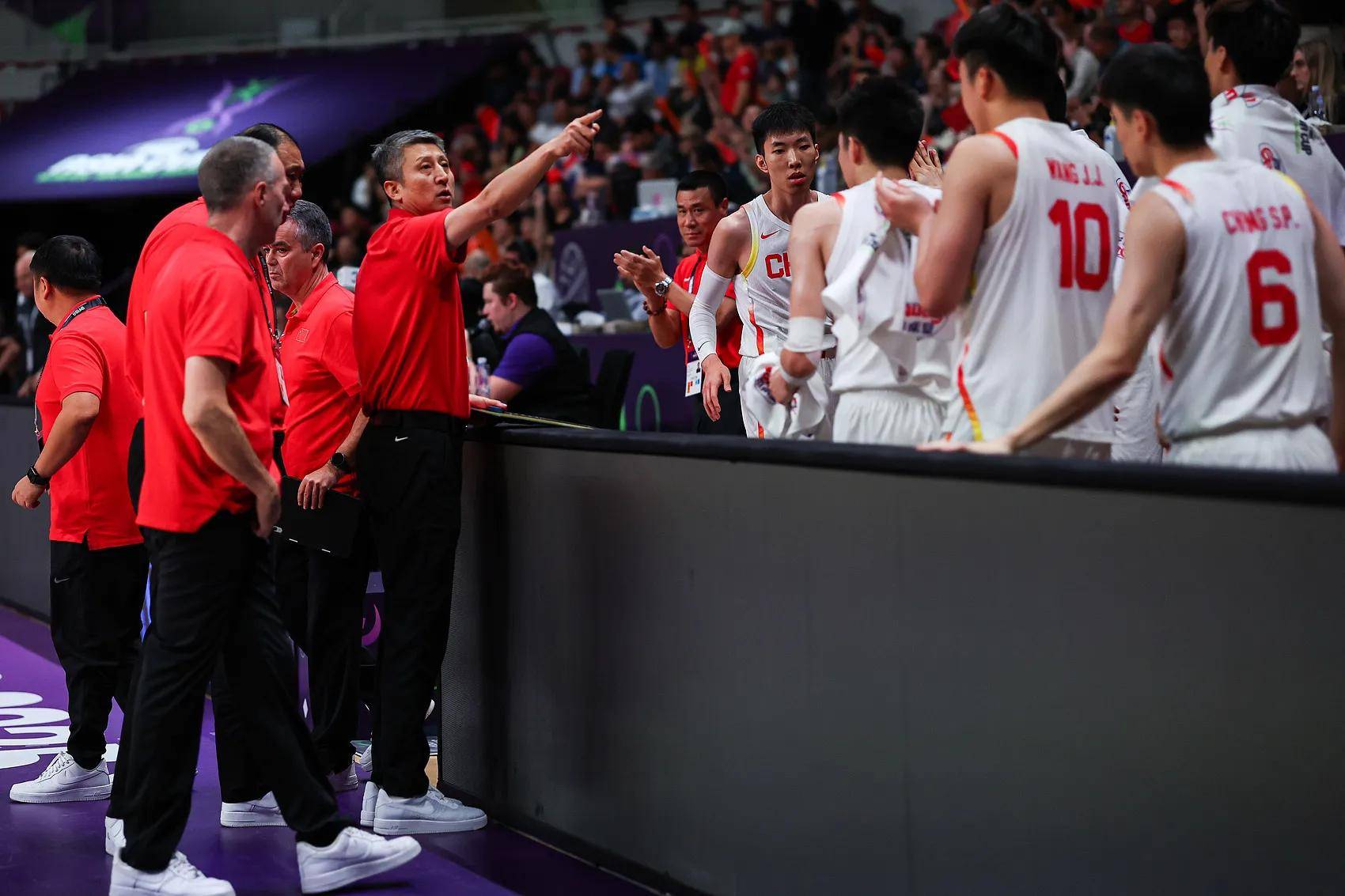 开云体育官网-辽宁男篮势如破竹，取得连战连胜