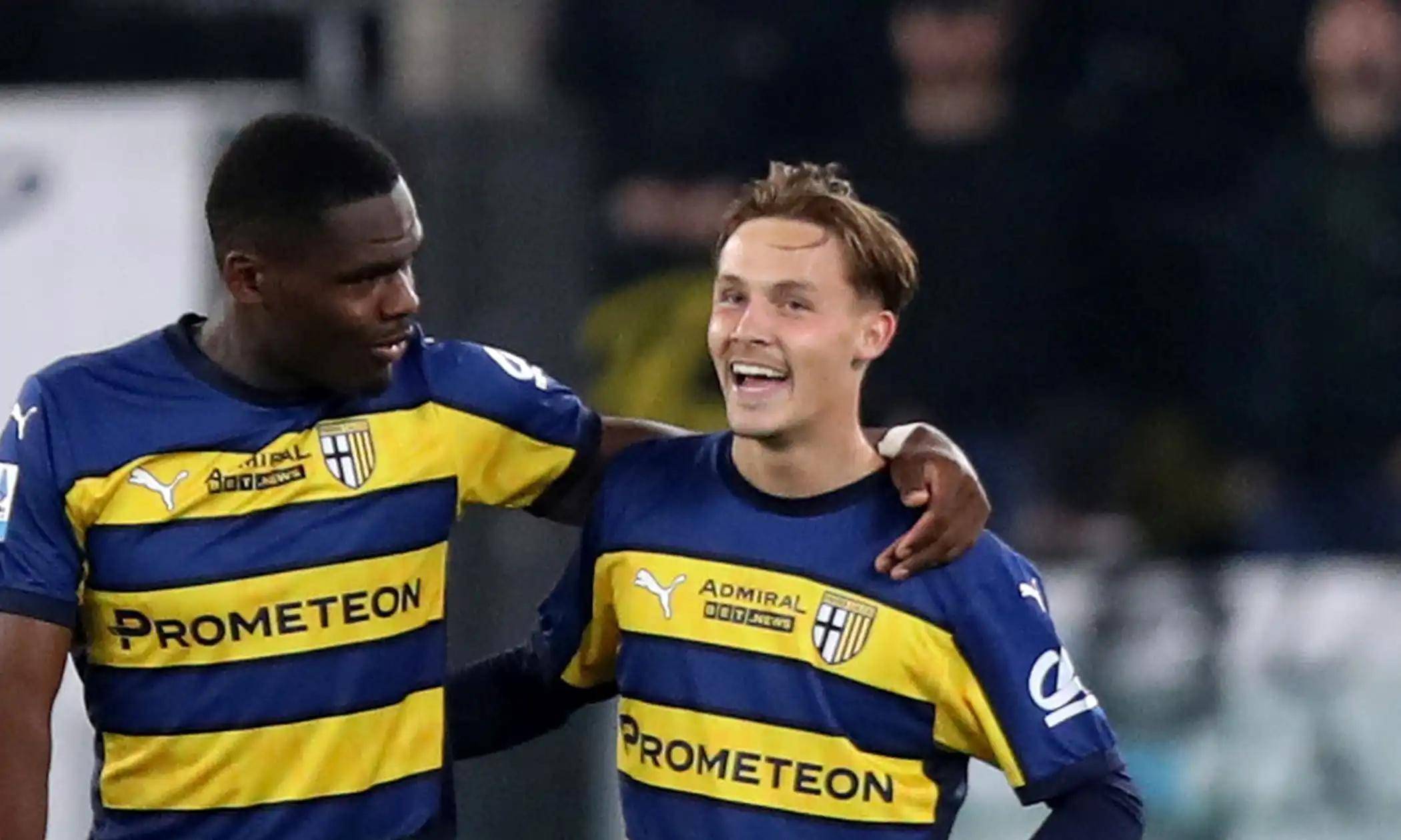 关于那不勒斯主场大胜帕尔马，保持不败的信息