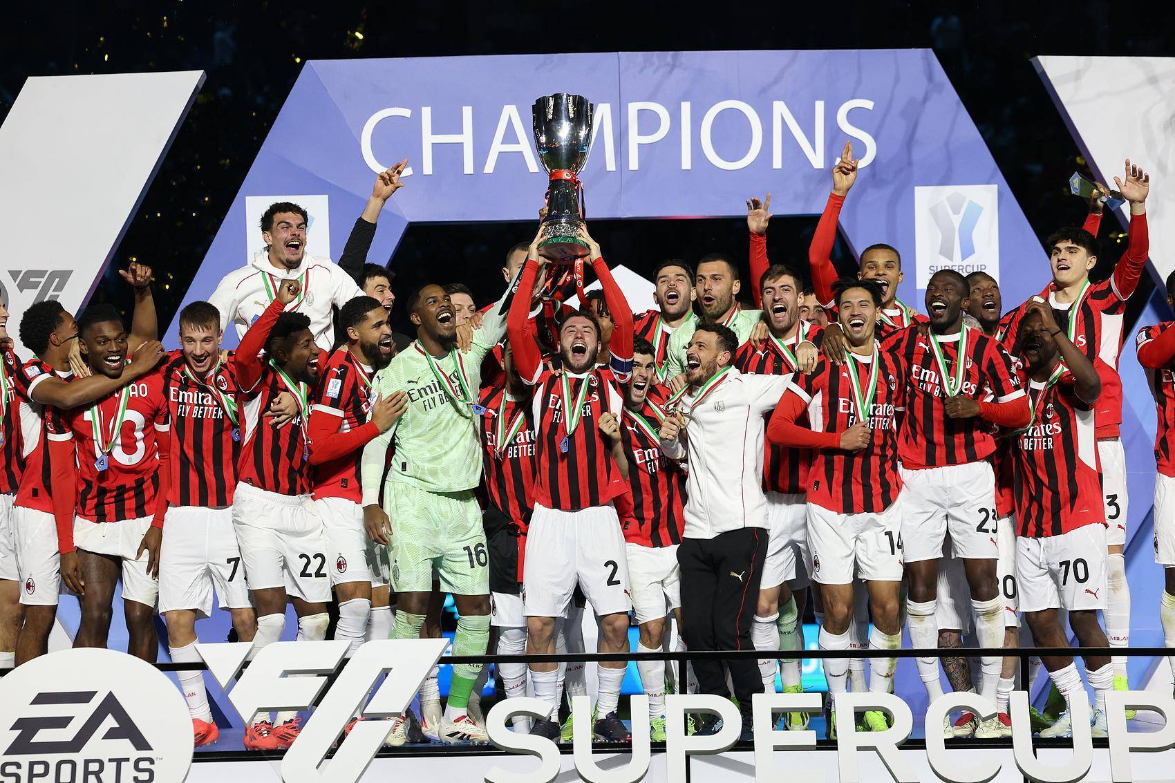 开云体育APP下载-关于克罗地亚横扫AC米兰，萨拉赫送出助攻的信息