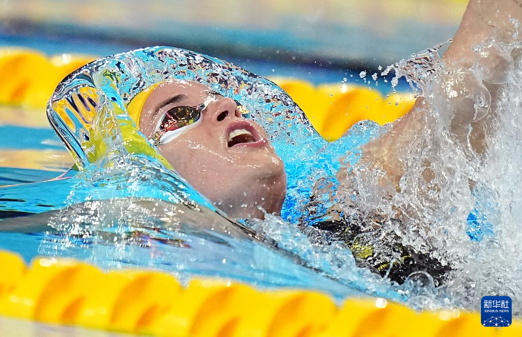 包含神仙对局！游泳比赛过程堪比大片的词条