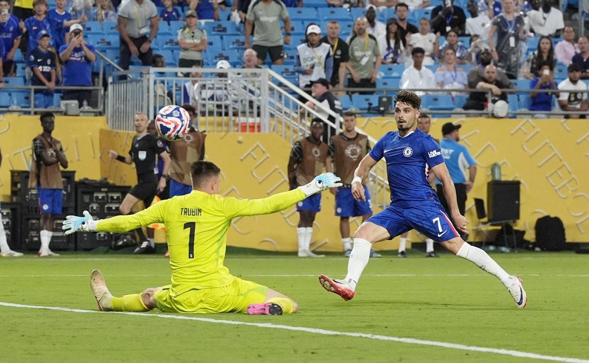 开云体育-葡萄牙队绝杀瑞典队，波尔点燃赛场的简单介绍