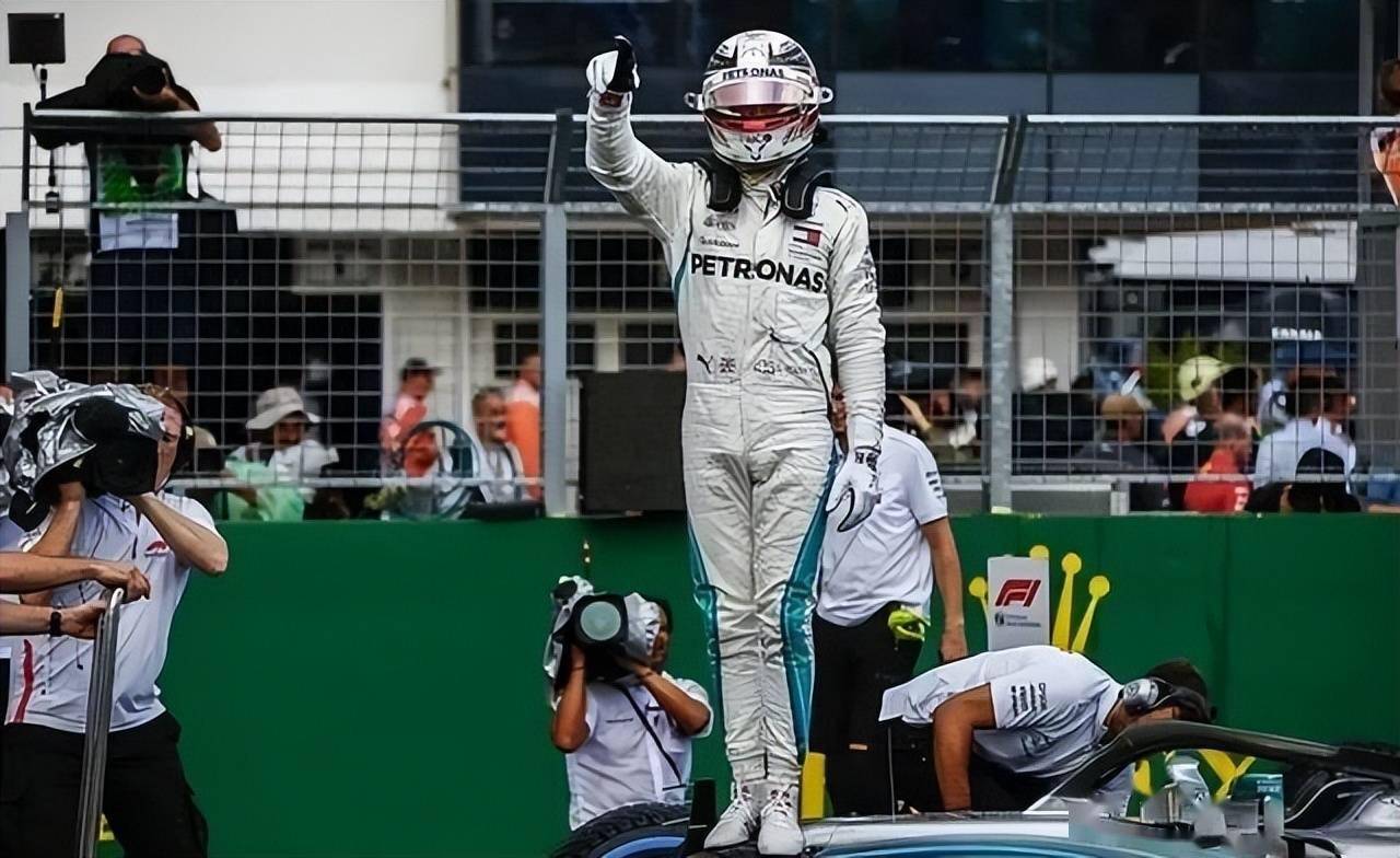 开云体育入口-威廉姆斯险胜迈凯伦，汉密尔顿扛起全队