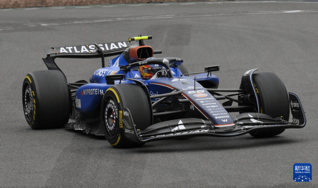 开云体育app-哈斯车队逆转红牛二队，拉塞尔带队取胜