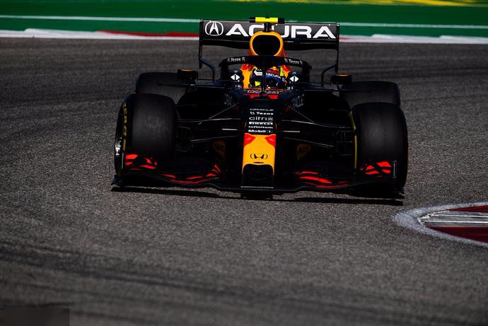 阿斯顿马丁横扫红牛二队，拉塞尔刷新纪录